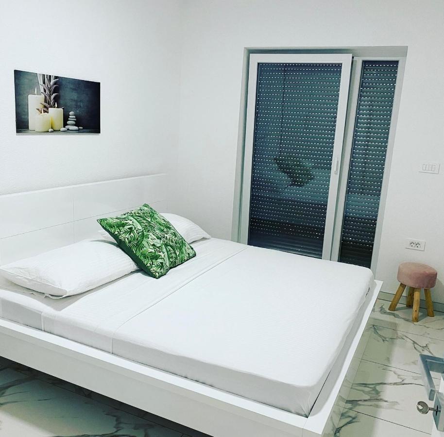 Deluxe Apartment Zadar Exterior photo